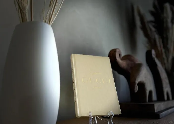 Sleepy Monkey Apartment